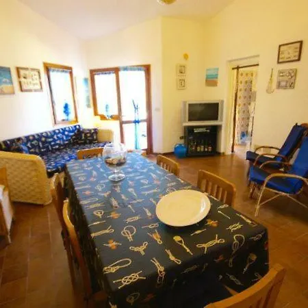 Pittulongu Chalet Sleeps 9 Chalet Olbia